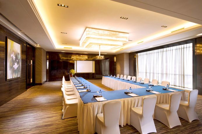 Imagen de los interiores del Hotel Wanda Realm Langfang. Foto 17