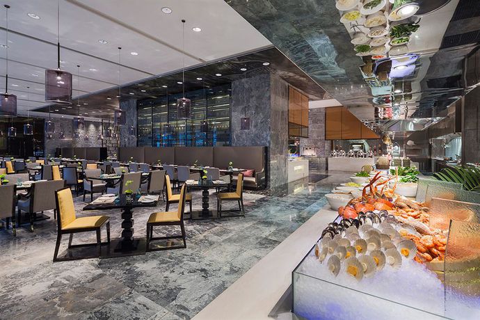 Imagen del bar/restaurante del Hotel Wanda Realm Wuhan. Foto 5