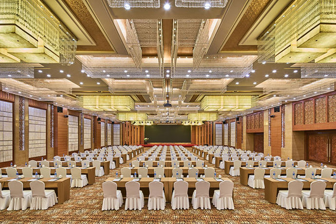 Imagen de los interiores del Hotel Wanda Realm Xiamen North Bay. Foto 9