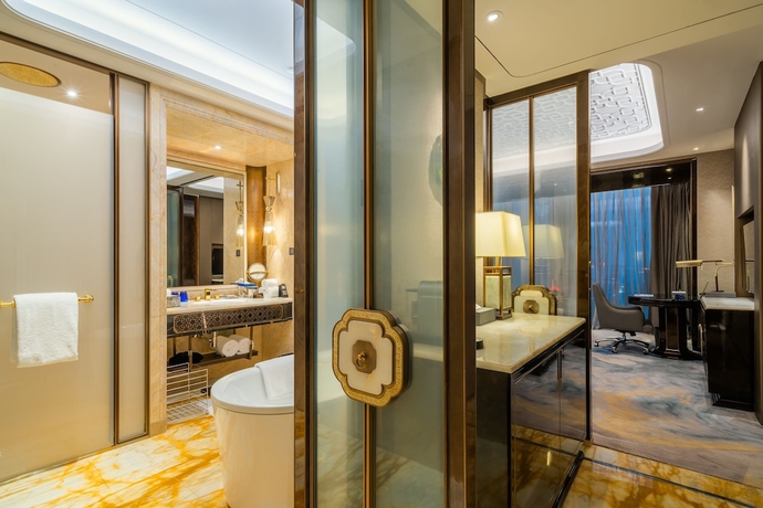 Imagen de la habitación del Hotel Wanda Reign Chengdu. Foto 14