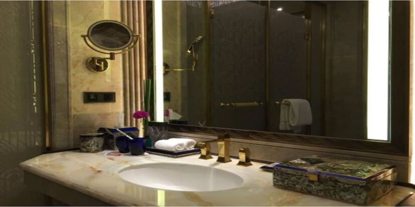 Imagen de la habitación del Hotel Wanda Reign Chengdu. Foto 16
