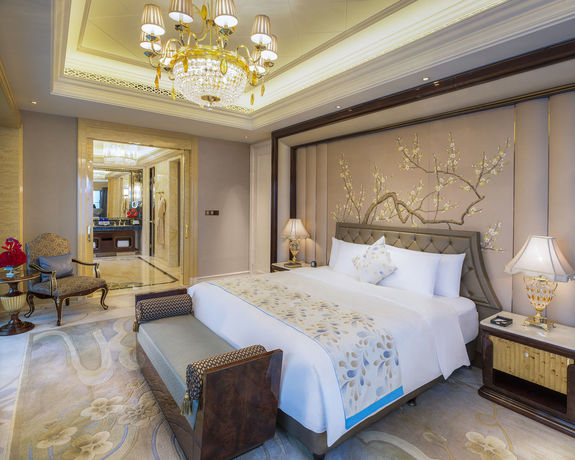 Imagen de la habitación del Hotel Wanda Reign Wuhan. Foto 8