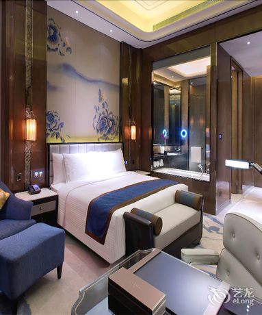 Imagen de los interiores del Hotel Wanda Vista Kunming. Foto 19