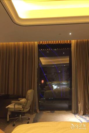 Imagen de los interiores del Hotel Wanda Vista Kunming. Foto 20