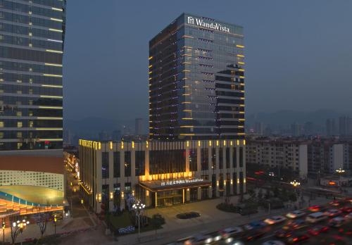 Imagen de los exteriores del Hotel Wanda Vista Lanzhou. Foto 18