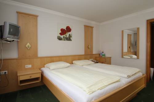 Imagen de la habitación del Hotel Wanderhotel Erika. Foto 11