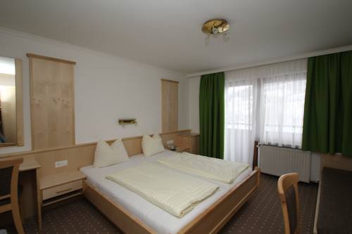 Imagen de la habitación del Hotel Wanderhotel Erika. Foto 12