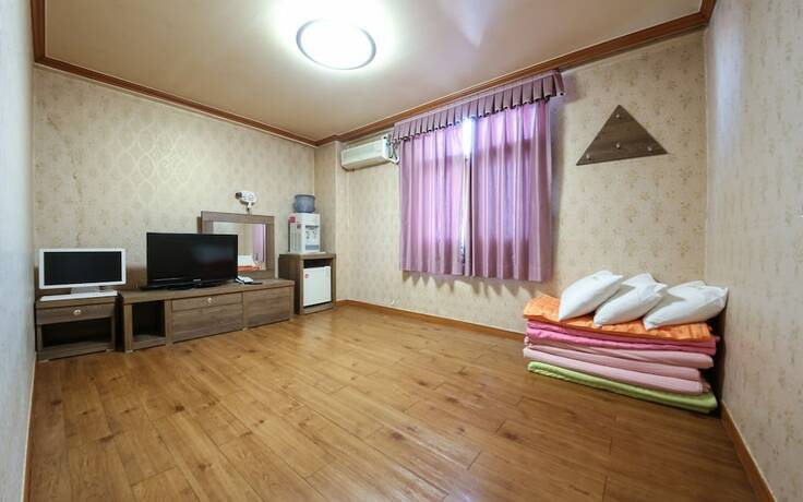 Imagen de la habitación del Hotel Wando C and Hyu. Foto 2