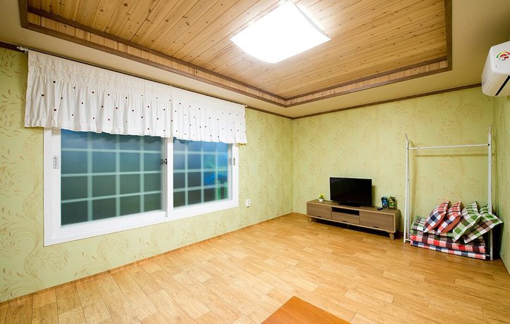 Imagen de la habitación del Hotel Wando Sol Beach Pension. Foto 13