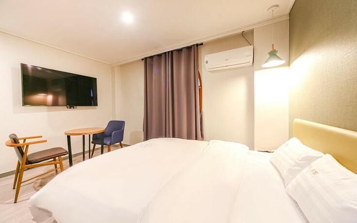 Imagen de la habitación del Hotel Wando Zeus. Foto 11