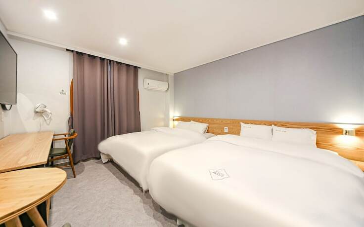 Imagen de la habitación del Hotel Wando Zeus. Foto 13