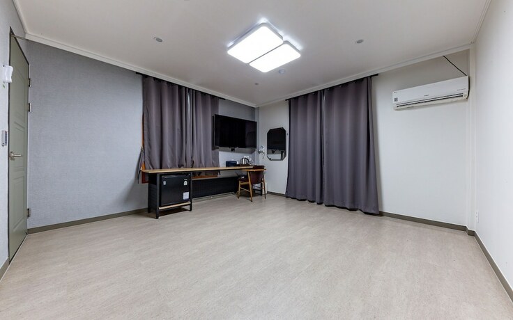 Imagen de la habitación del Hotel Wando Zeus. Foto 16