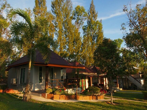 Imagen de la habitación del Hotel Wang Nam Khiao Baan Suan Pleanplean. Foto 8