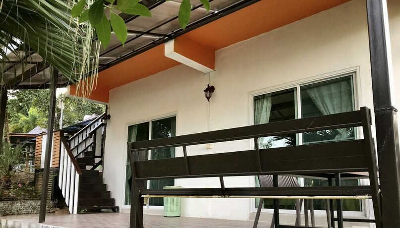 Imagen de la habitación del Hotel Wang Nam Khiao Baan Suan Pleanplean. Foto 10