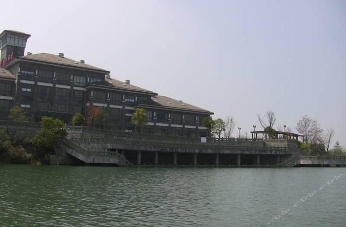 Imagen general del Hotel WangDao holiday inn in Qiandao Lake. Foto 1