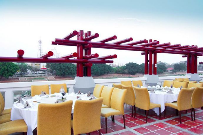 Imagen de los exteriores del Hotel Wangchan Riverview. Foto 9