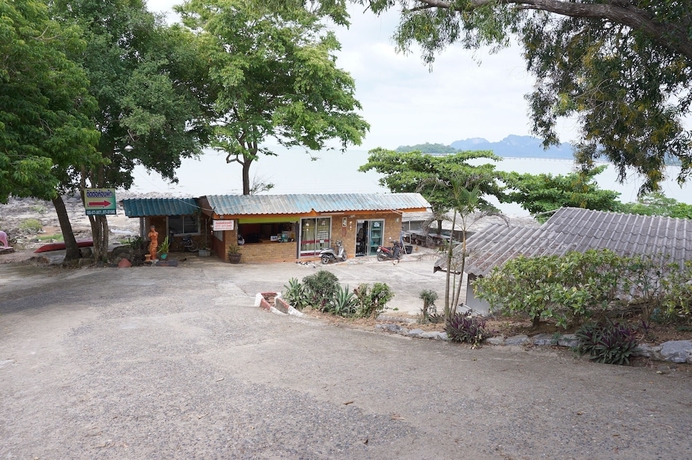 Imagen de los interiores del Hotel Wanghin Bungalow Donsak. Foto 19
