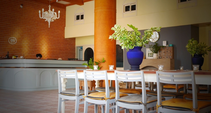 Imagen de los interiores del Hotel Wangpla Villa Resort. Foto 15