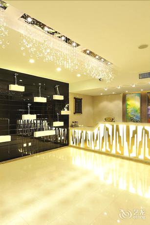 Imagen de los interiores del Hotel Wanjia Lakefront Hotel Changchun. Foto 16