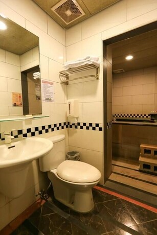Imagen de la habitación del Hotel Wanli Spa & Resort. Foto 26