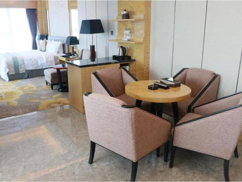 Imagen general del Hotel Wanning Yingbin. Foto 4