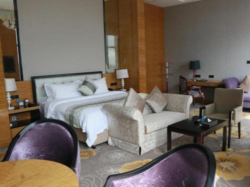 Imagen general del Hotel Wanning Yingbin. Foto 8