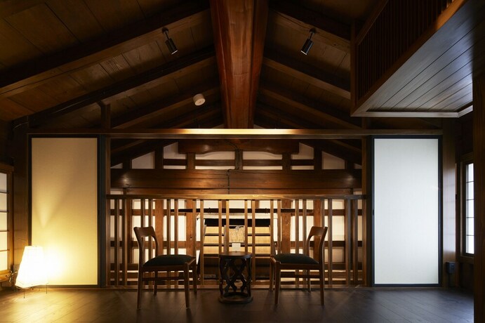 Imagen de los interiores del Hotel Wanoi KakunodateA Nishinomiyake Bushigura. Foto 36