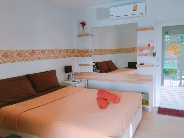 Imagen de la habitación del Hotel Waratee Spa Resort Villa. Foto 12