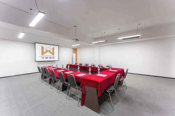 Imagen de los interiores del Hotel Ward Smart. Foto 16