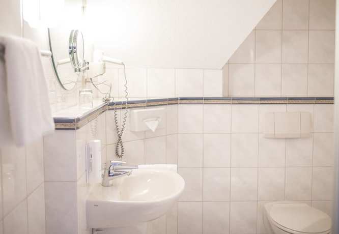 Imagen de la habitación del Hotel Wardenburger Hof. Foto 10