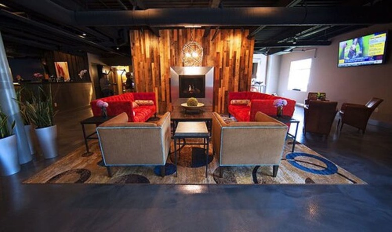Imagen de los interiores del Hotel Warehouse. Foto 19