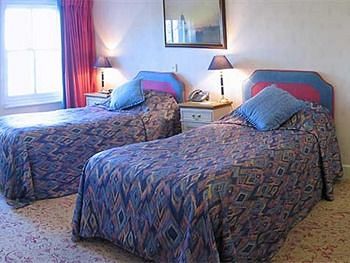 Imagen del bar/restaurante del Hotel Waren House. Foto 2