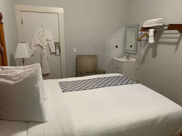 Imagen de la habitación del Hotel Warfield. Foto 9