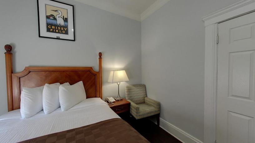 Imagen de la habitación del Hotel Warfield. Foto 13