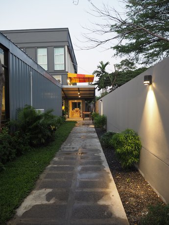 Imagen de los exteriores del Hotel Warila Hotel. Foto 18