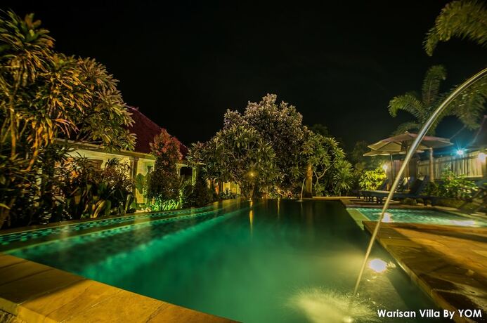 Imagen de la piscina del Hotel Warisan Villa By Reccoma. Foto 39