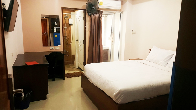 Imagen de la habitación del Hotel Warit Tower At Chang Phuak By Hjz. Foto 7