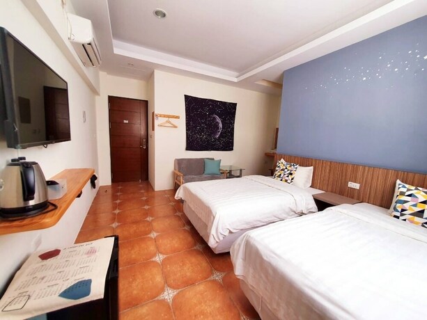 Imagen general del Hotel Warm and Cozy Inn. Foto 13