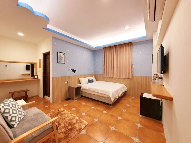Imagen general del Hotel Warm and Cozy Inn. Foto 16
