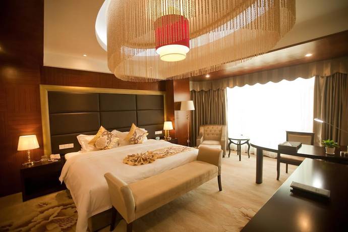 Imagen de la habitación del Hotel Warmjoy Majesty Hotels. Foto 6