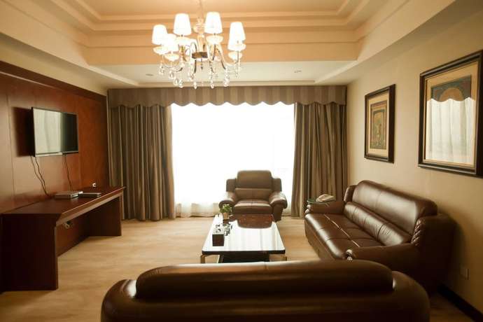 Imagen de la habitación del Hotel Warmjoy Majesty Hotels. Foto 7