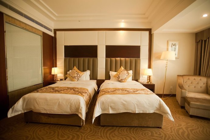 Imagen de la habitación del Hotel Warmjoy Majesty Hotels. Foto 8