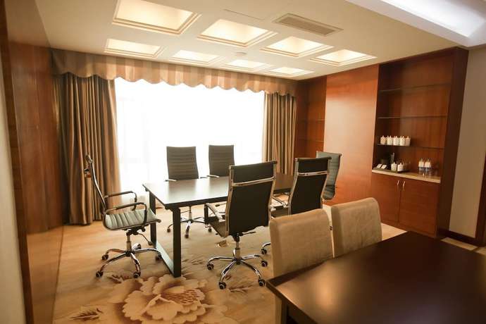 Imagen de la habitación del Hotel Warmjoy Majesty Hotels. Foto 9