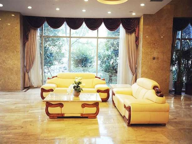 Imagen de los interiores del Hotel Warmjoy Majesty Hotels. Foto 18