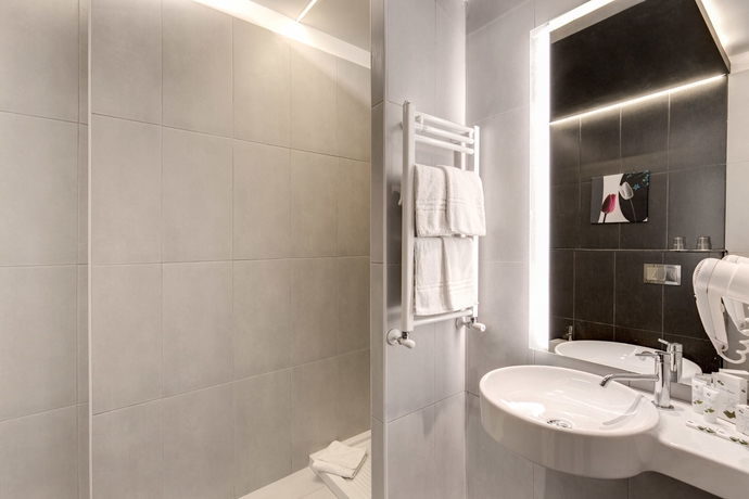 Imagen de la habitación del Hotel Warmthotel. Foto 7