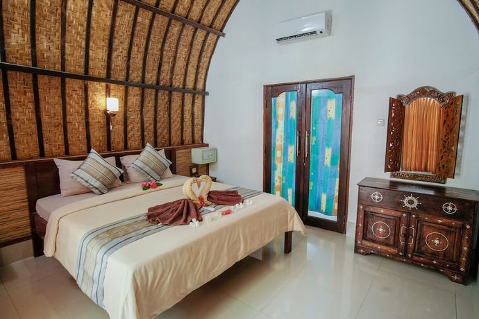 Imagen de la habitación del Hotel Warna Beach. Foto 9