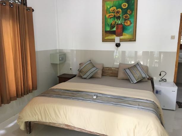 Imagen de la habitación del Hotel Warna Beach. Foto 10