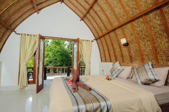 Imagen de la habitación del Hotel Warna Beach. Foto 16