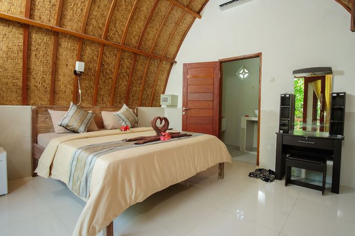 Imagen de la habitación del Hotel Warna Beach. Foto 19