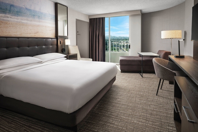 Imagen de la habitación del Hotel Warner Center Marriott Woodland Hills. Foto 3
